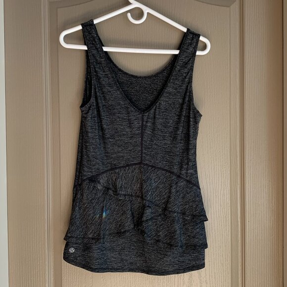 Lululemon Heathered Black Ruffle Tank Top Sz 4 – Feminine Athleisure Coastal - Picture 1 of 7